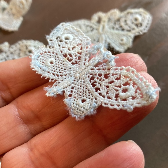 7 Gorgeous European butterfly eyelash trim baby blue appliqués. - Picture 7 of 7